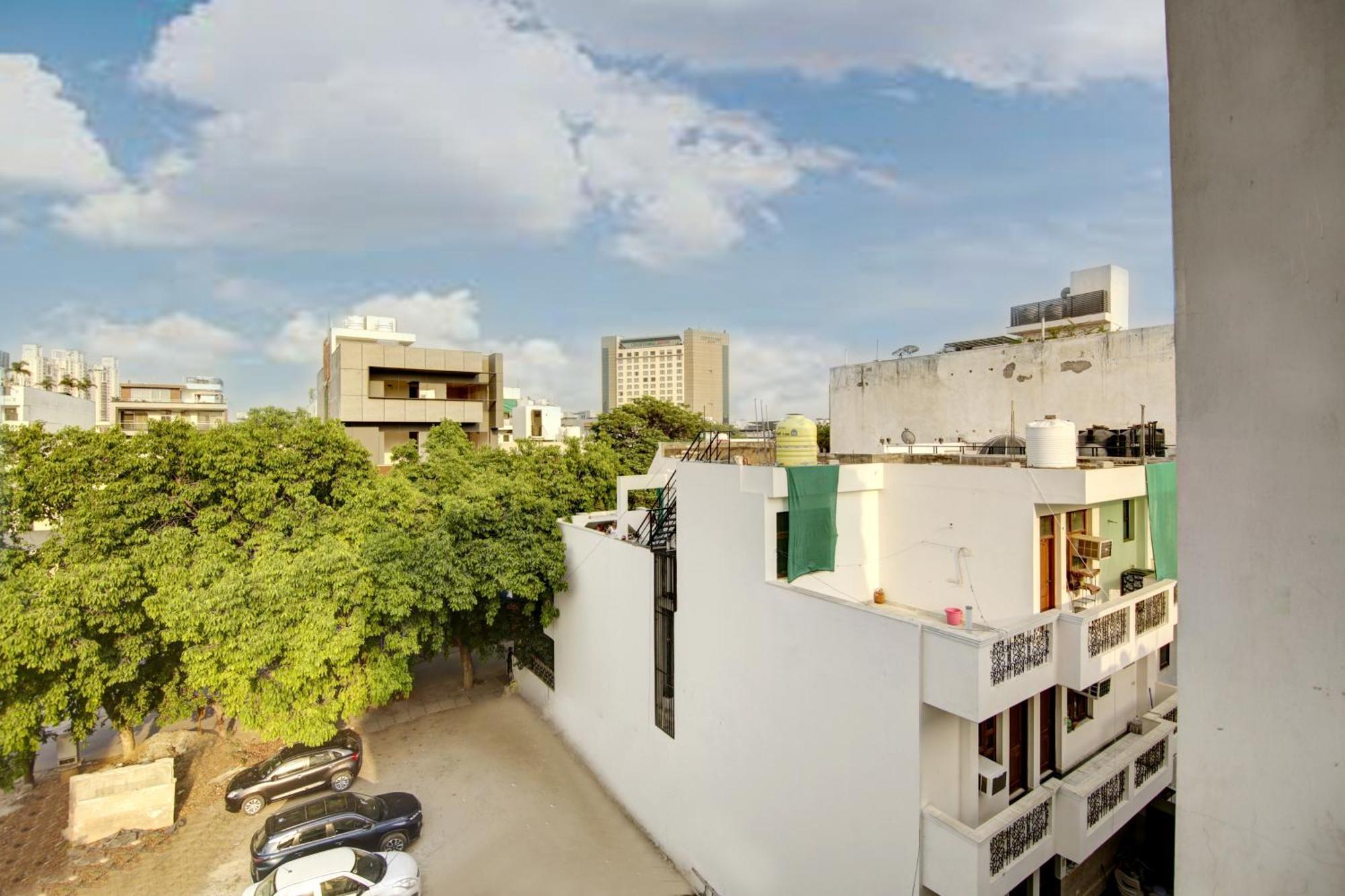 Limewood Stay - Fortis Hospital Gurgaon Buitenkant foto