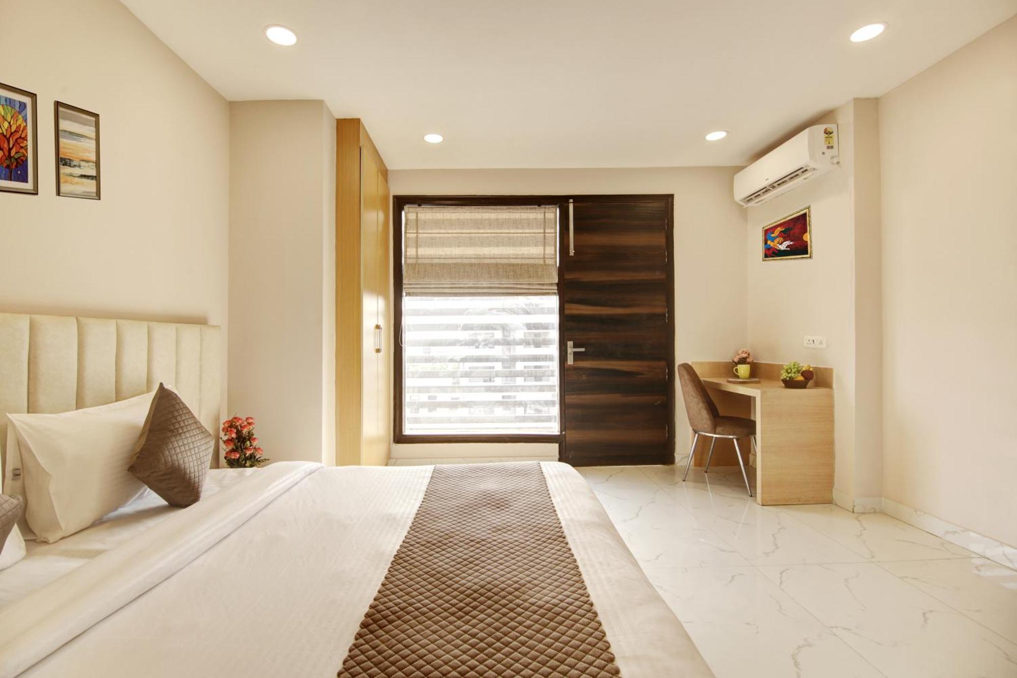 Limewood Stay - Fortis Hospital Gurgaon Buitenkant foto