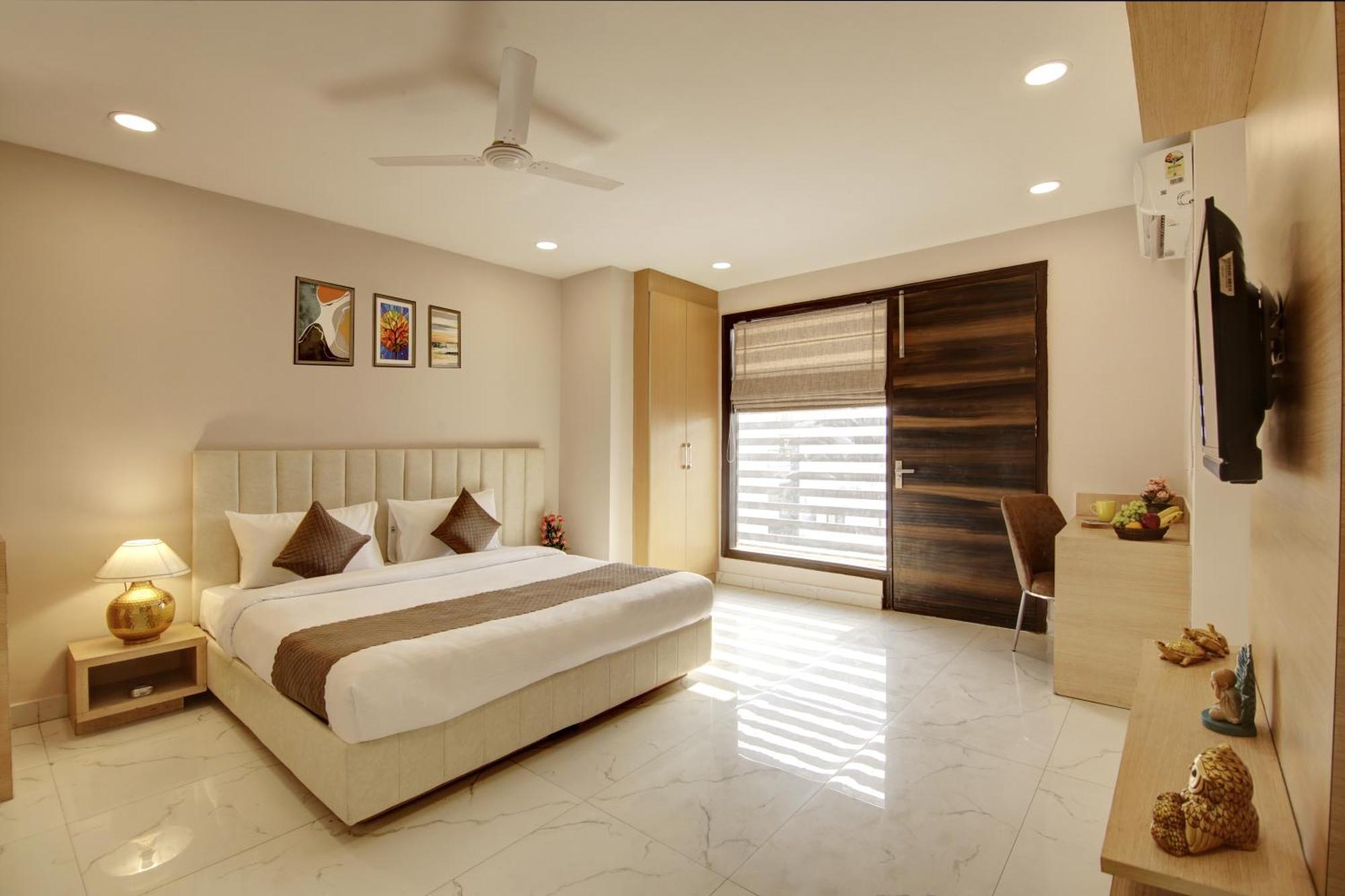 Limewood Stay - Fortis Hospital Gurgaon Buitenkant foto