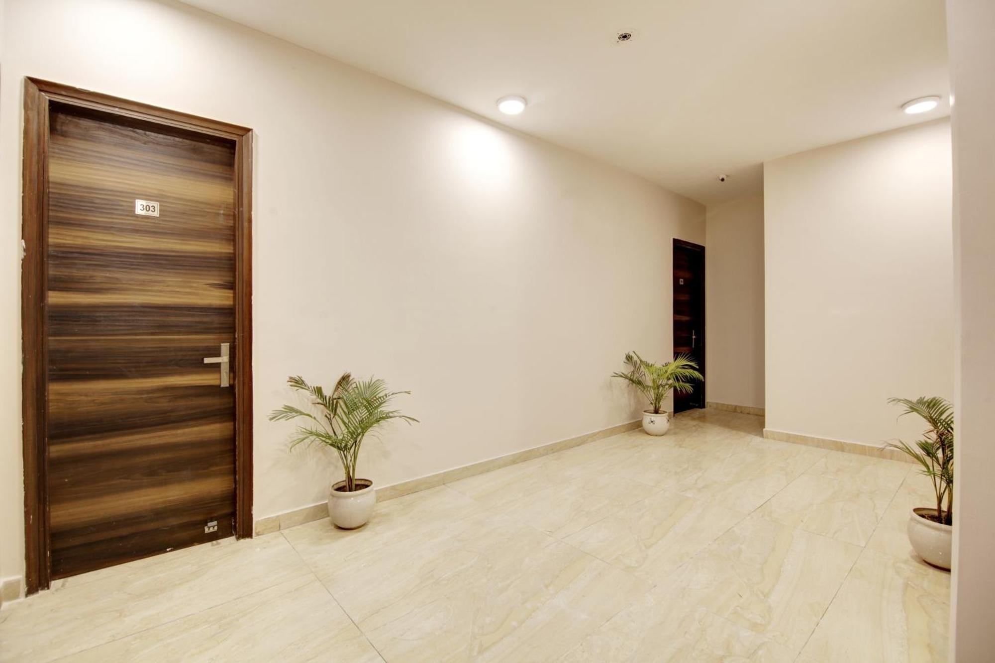 Limewood Stay - Fortis Hospital Gurgaon Buitenkant foto