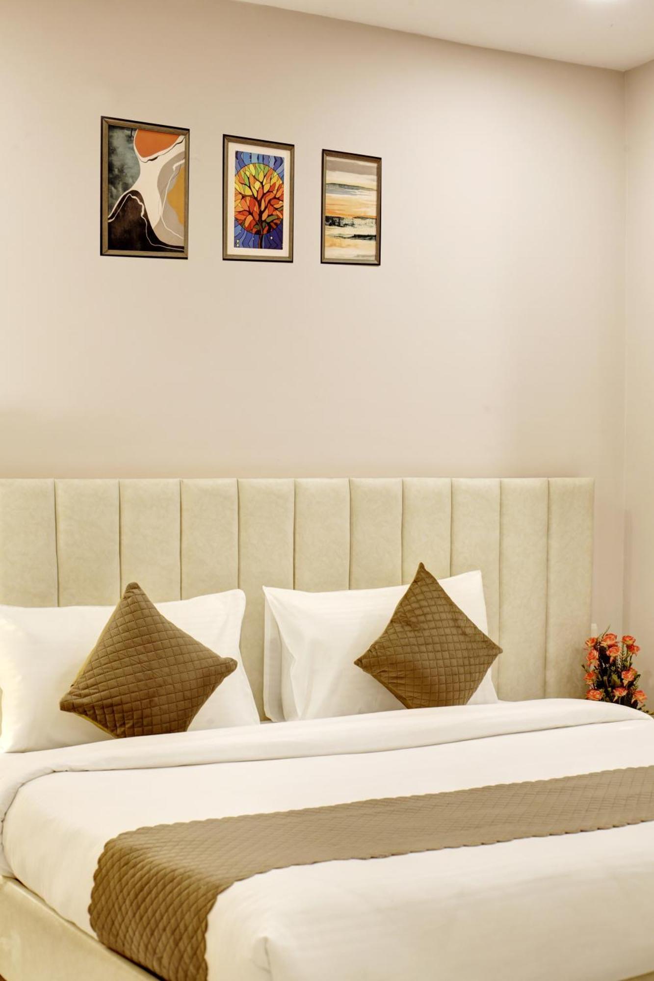 Limewood Stay - Fortis Hospital Gurgaon Buitenkant foto