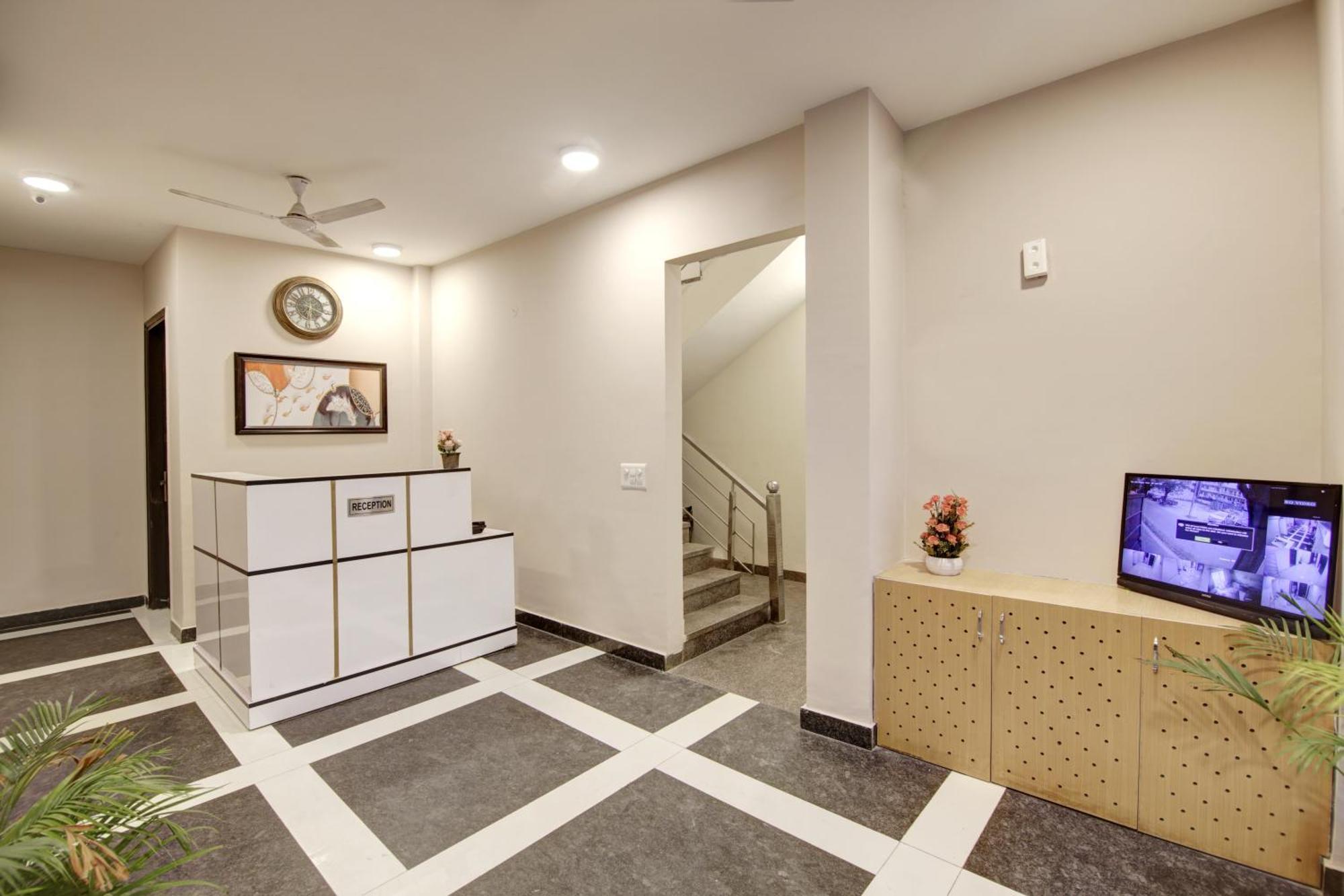 Limewood Stay - Fortis Hospital Gurgaon Buitenkant foto