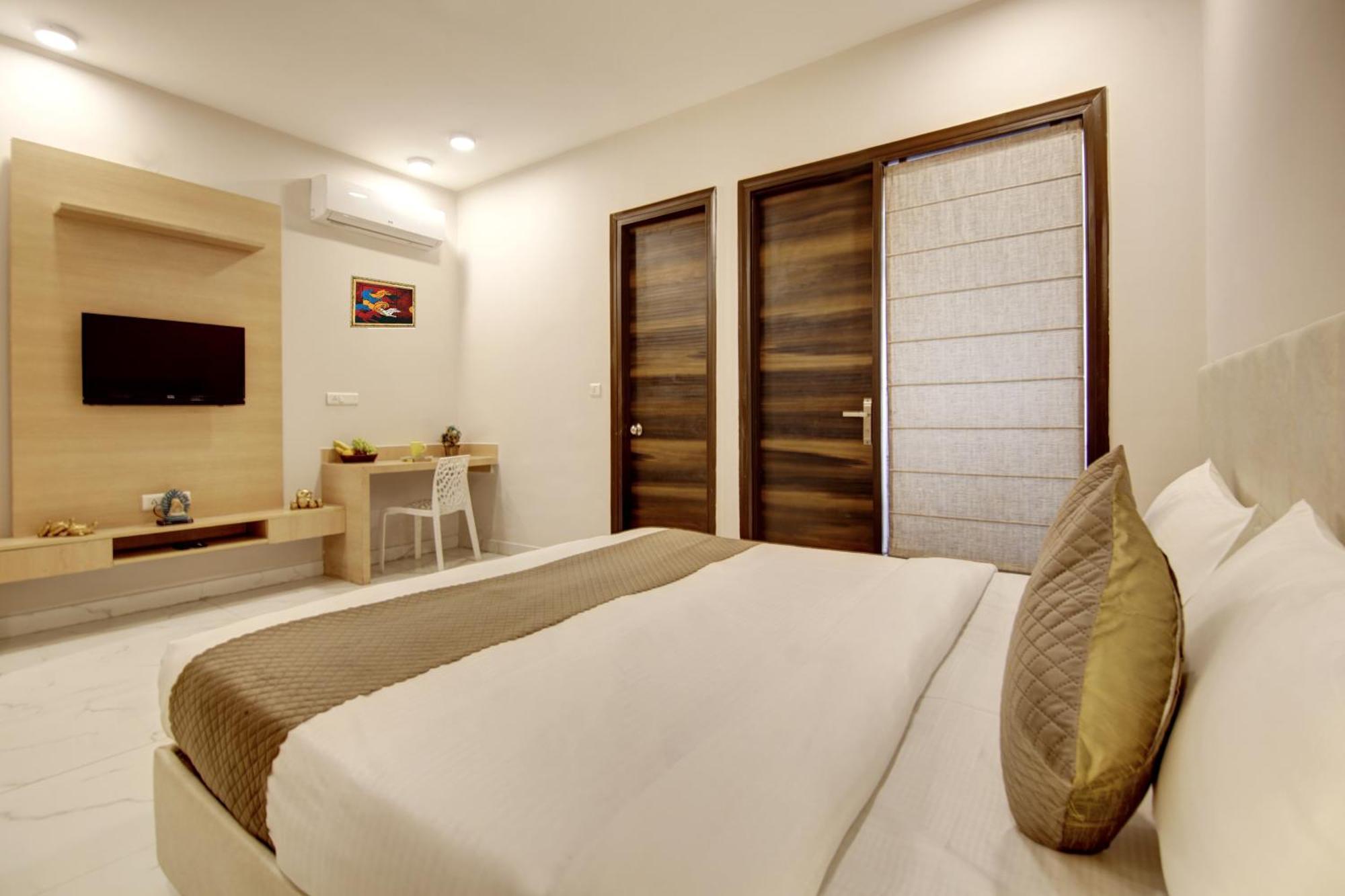 Limewood Stay - Fortis Hospital Gurgaon Buitenkant foto